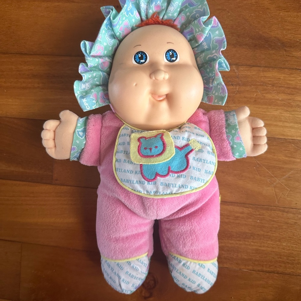 Vintage Cabbage Patch Babyland doll